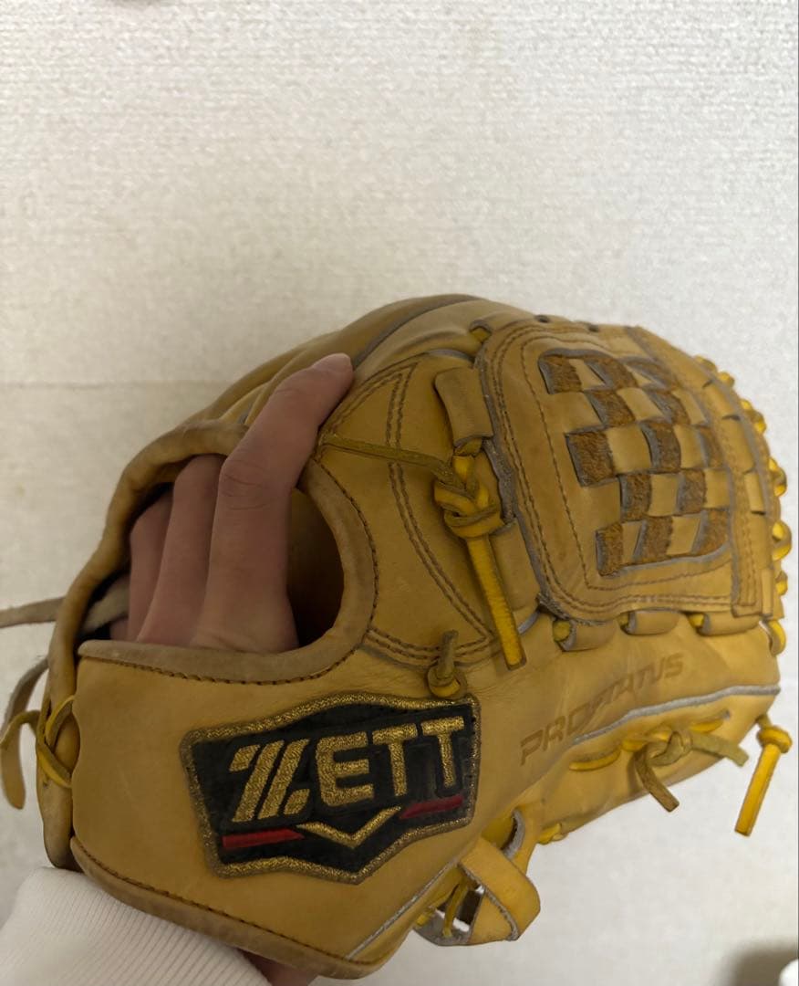 ZETT PROSTATUS 軟式グローブ