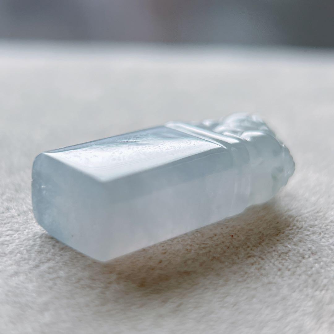 【あかおかずき出品】天然ミャンマー産本翡翠 狛犬 石獅子 お守り 印鑑