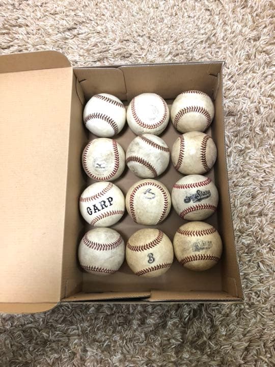 プロ野球・ピッチングボール