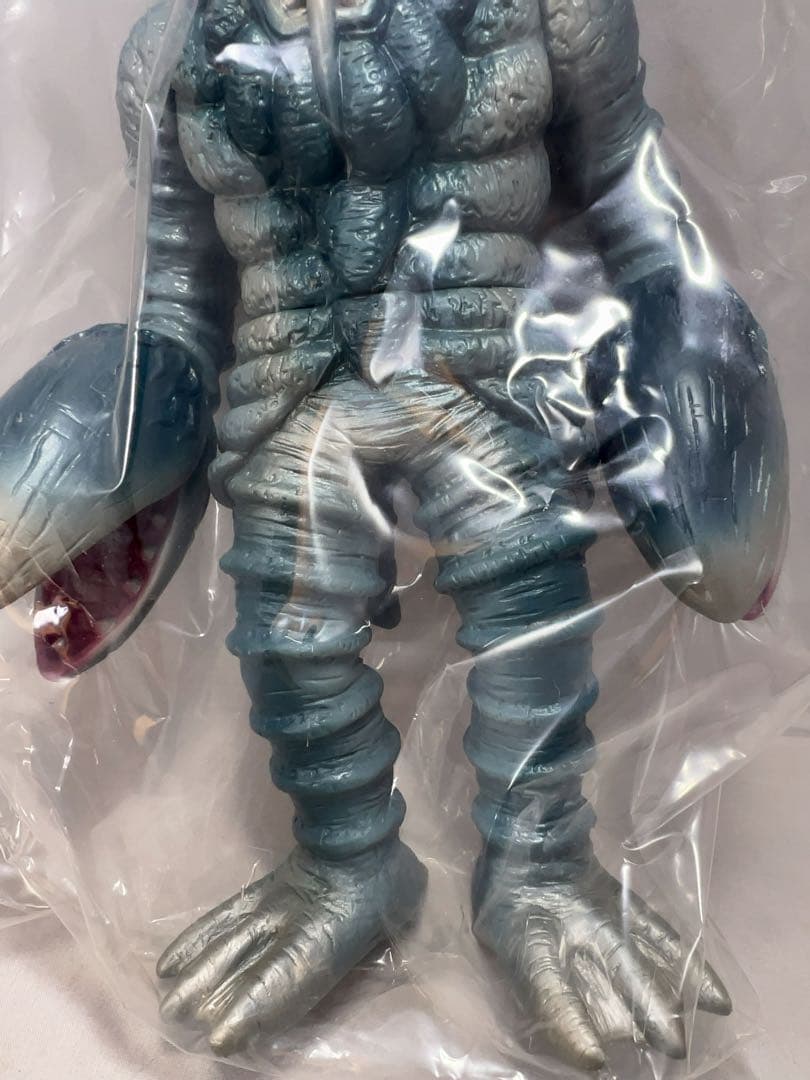 バルタン星人　楳図かずお版ソフビ　スーフェス限定　アートストーム