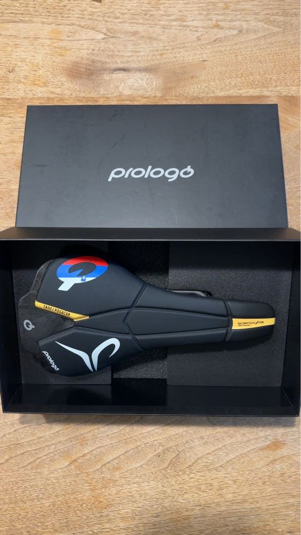 prologo Tadej Pogačar 限定サドル