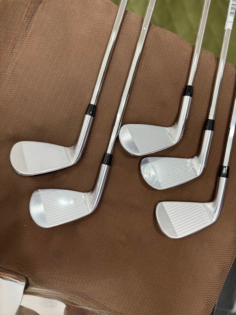 本日限定価格激レア 新品未開封Titleist T100S modus115-S