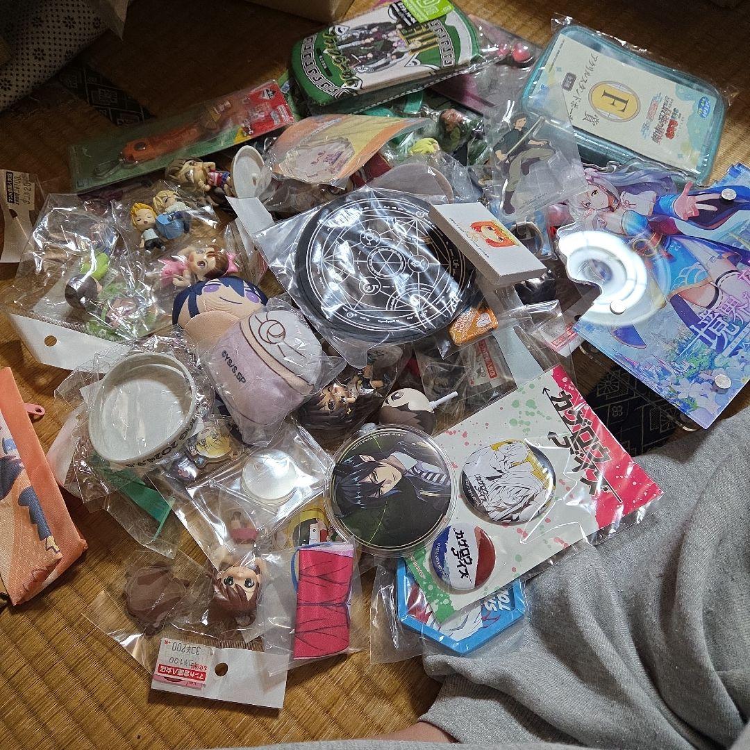 アニメグッズ　キャラクターグッズ　500個以上　大量まとめ売り