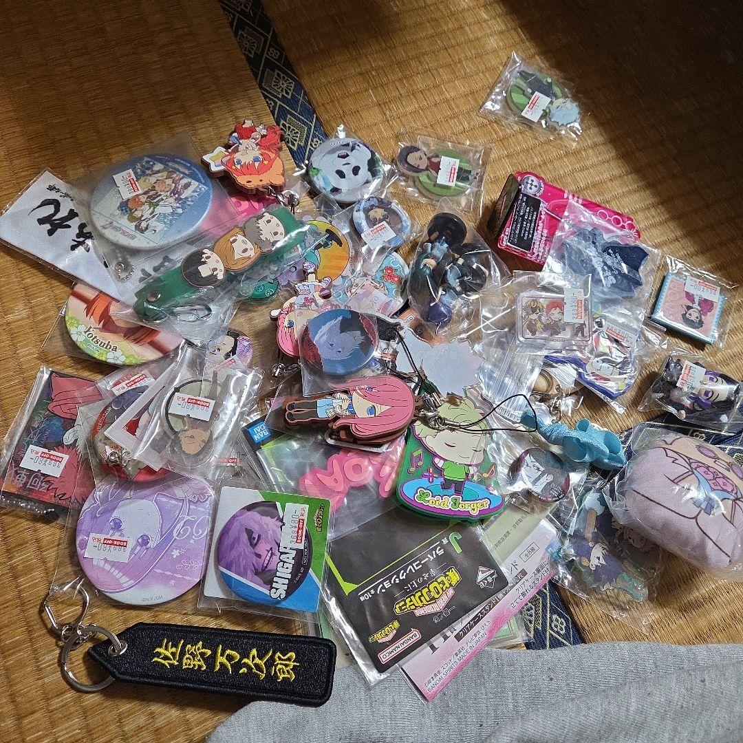 アニメグッズ　キャラクターグッズ　500個以上　大量まとめ売り