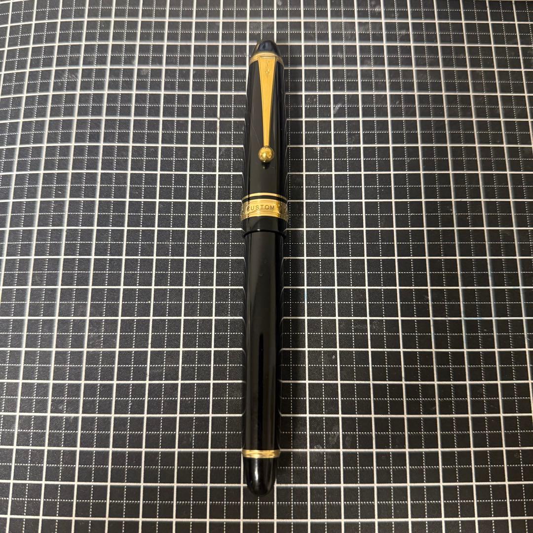パイロット 万年筆 カスタム743 ブラック M