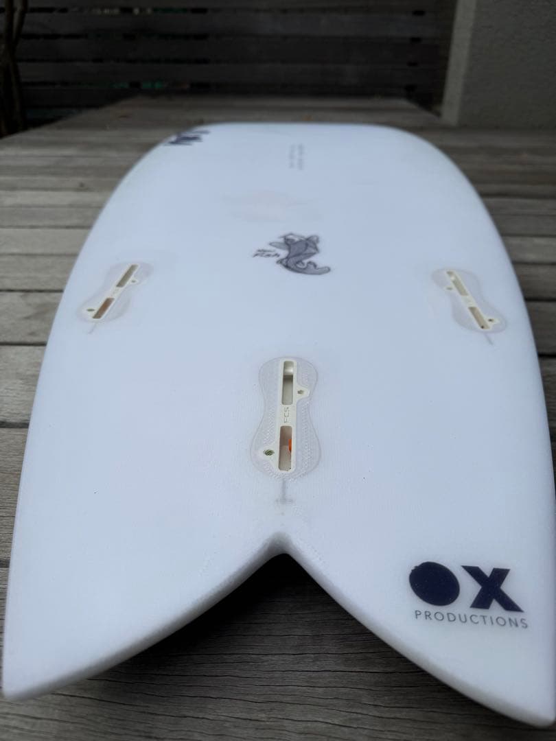 送料込！Kuma New Fish 5'7\" 27L EPS製 美品