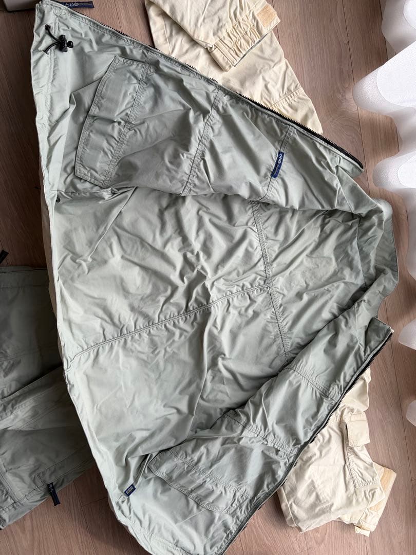 Burton ボードウェア　スキーウェア上下セット　説明欄必須