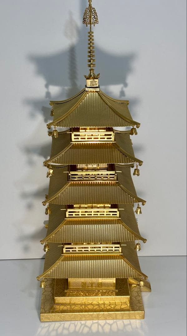 #五重塔 金属製オブジェ