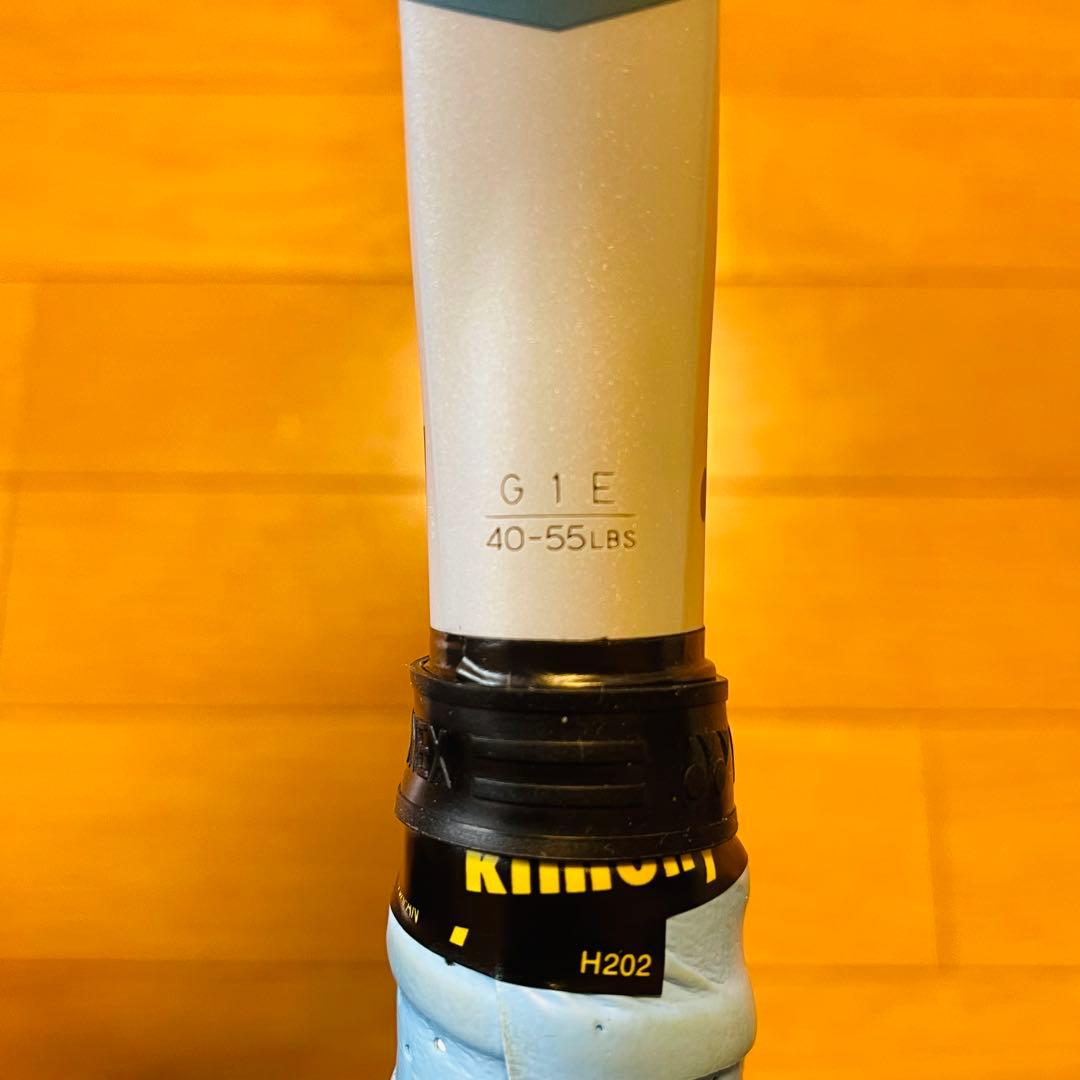 【極美品】YONEXヨネックス ASTREL100 アストレル 2023年モデル