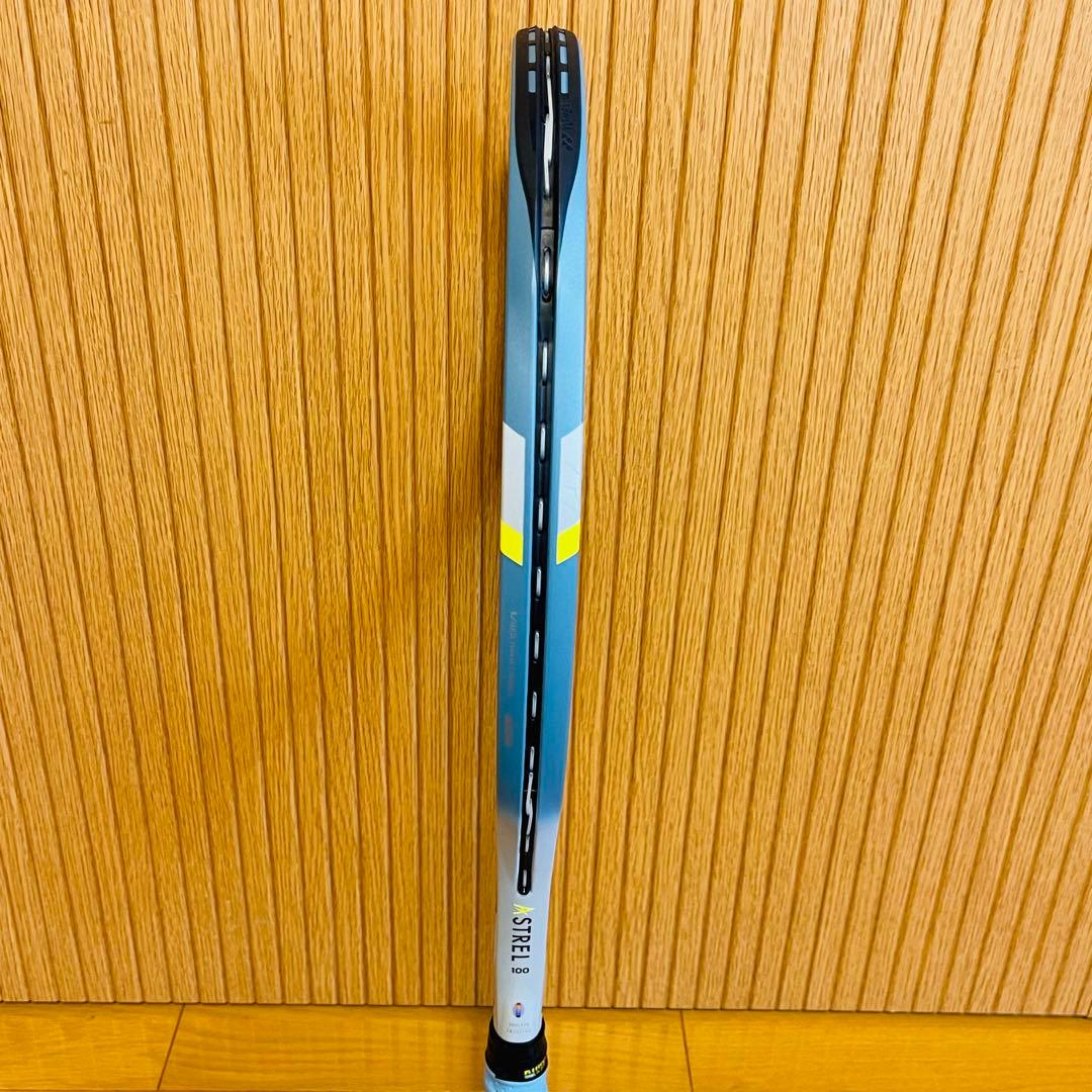【極美品】YONEXヨネックス ASTREL100 アストレル 2023年モデル