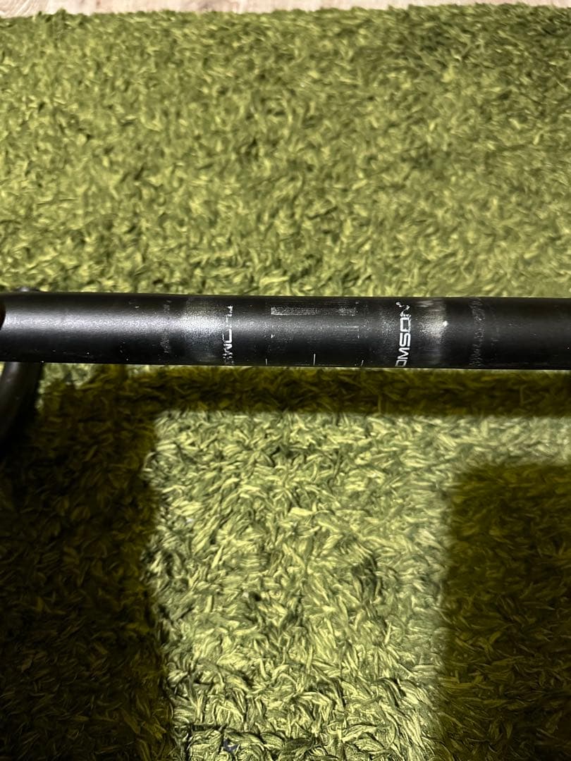 トムソン　Thomson エアロドロップハンドル 42cm