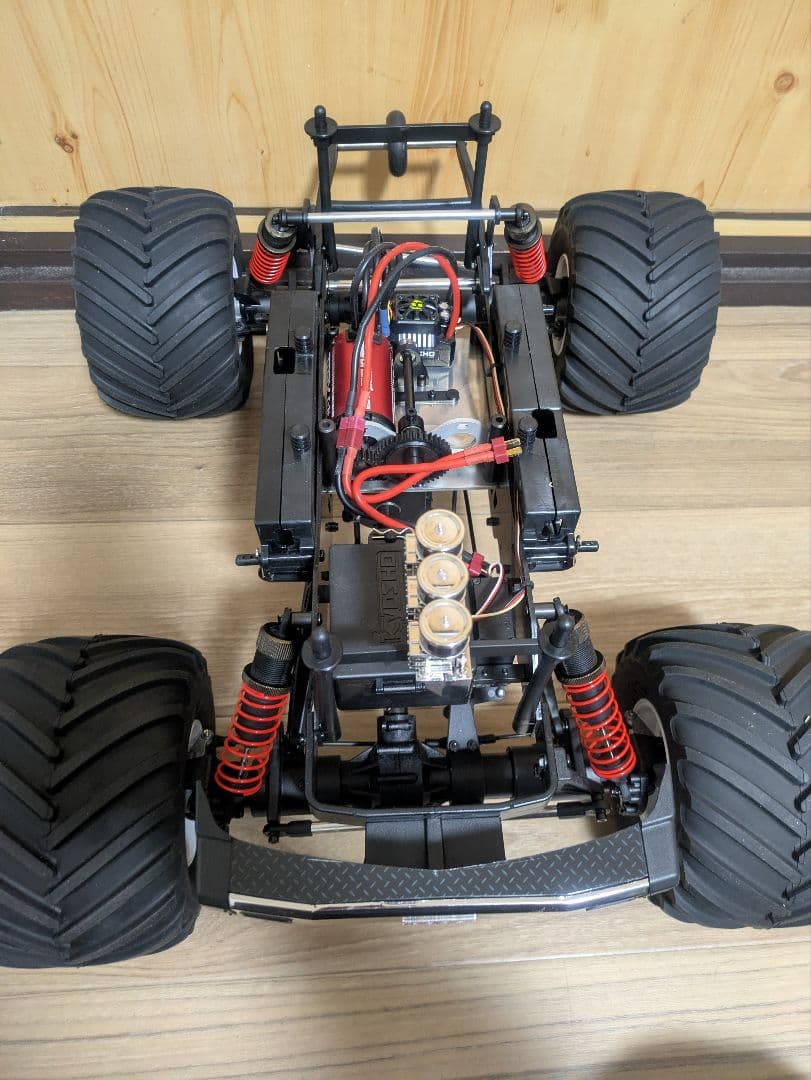 Kyosho USA-1 ラジコン　モンスタートラック　1/8 オフロード　京商