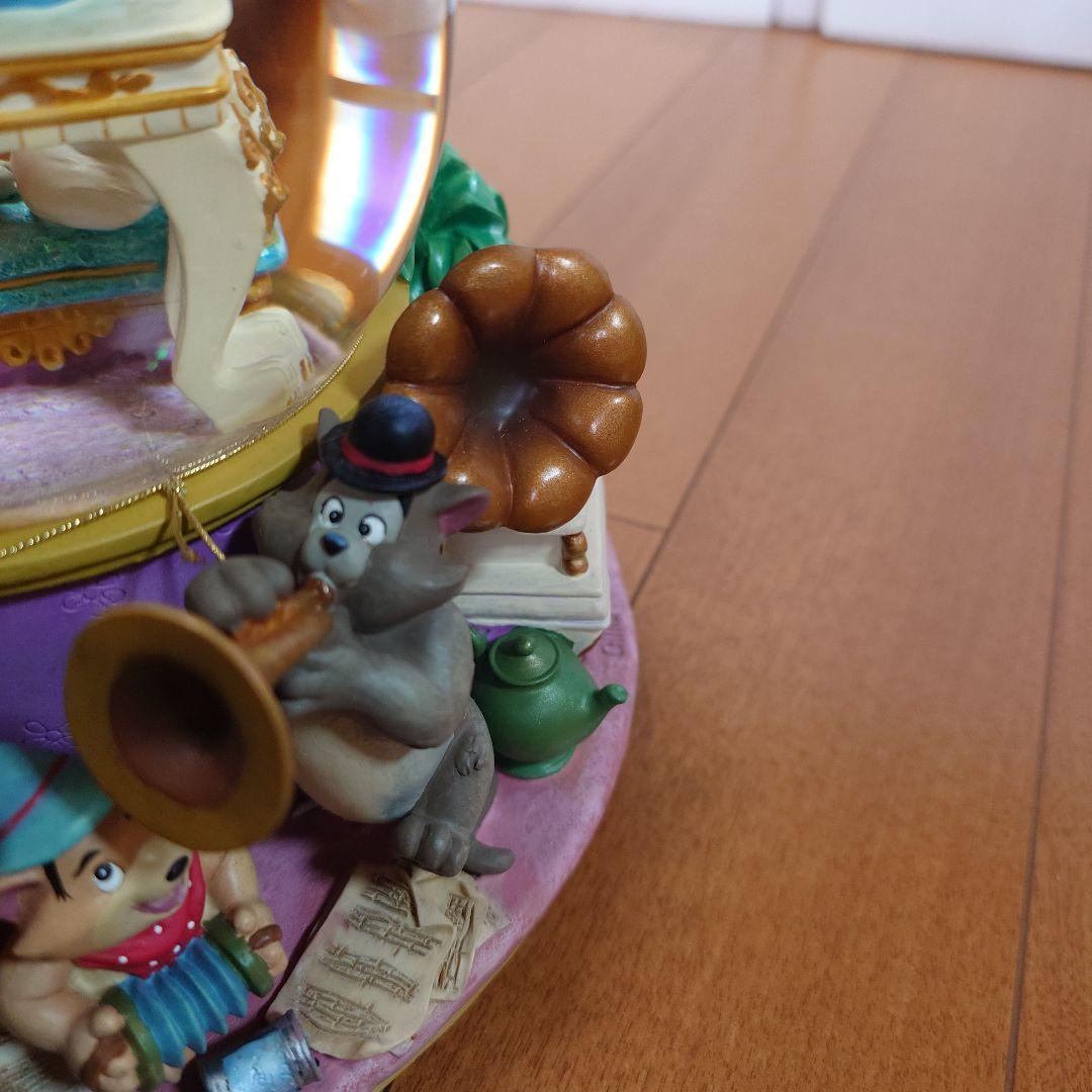 【レア美品】ディズニー おしゃれキャット スノードーム型オルゴールスノーグローブ