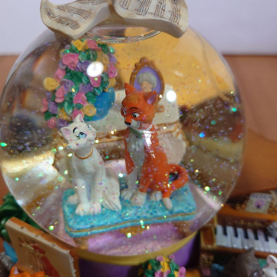 【レア美品】ディズニー おしゃれキャット スノードーム型オルゴールスノーグローブ