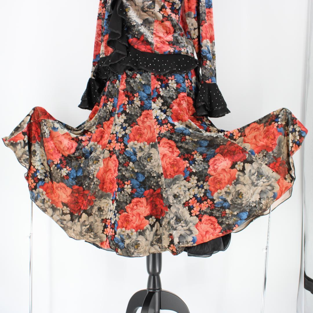 【美品 社交ダンス衣装】Mサイズ Lサイズ 上下セット トップス スカート 黒