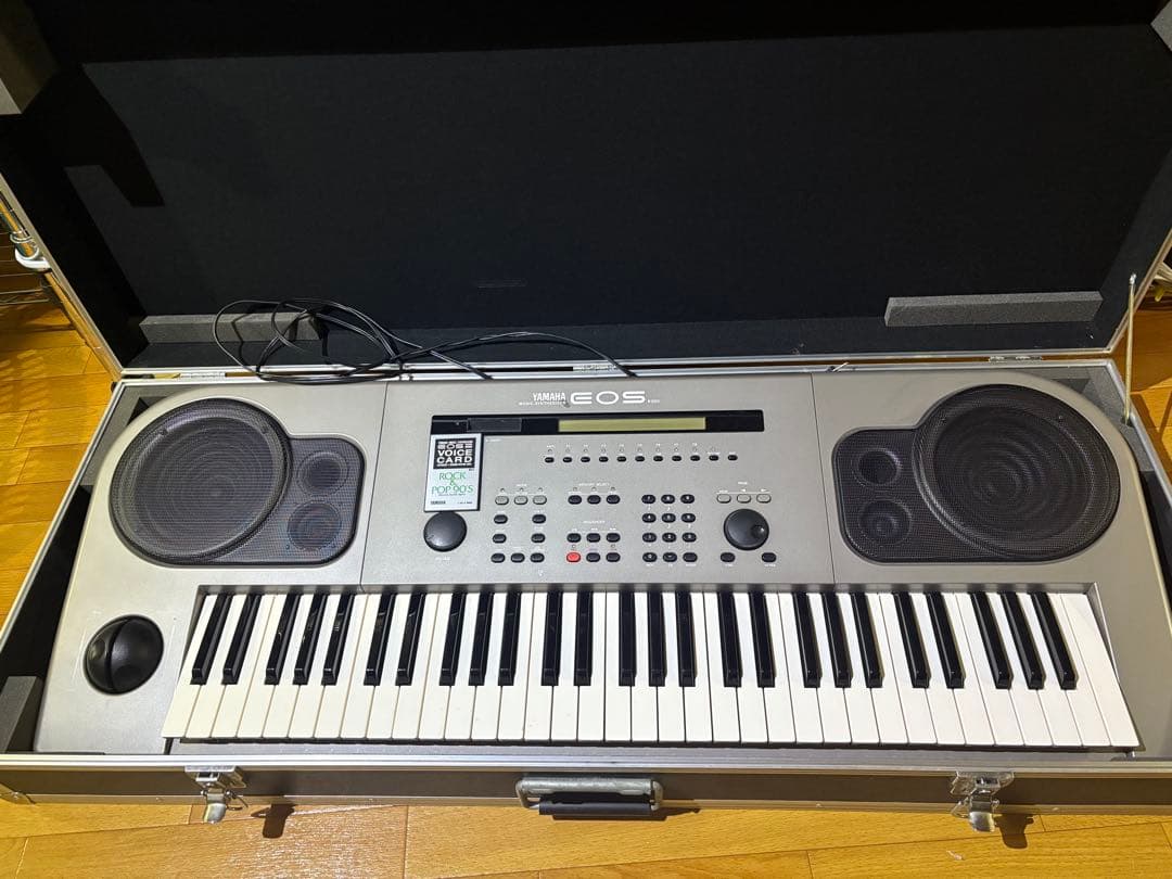 Yamaha EOS b500 専用ハードケース ボイスカード付き