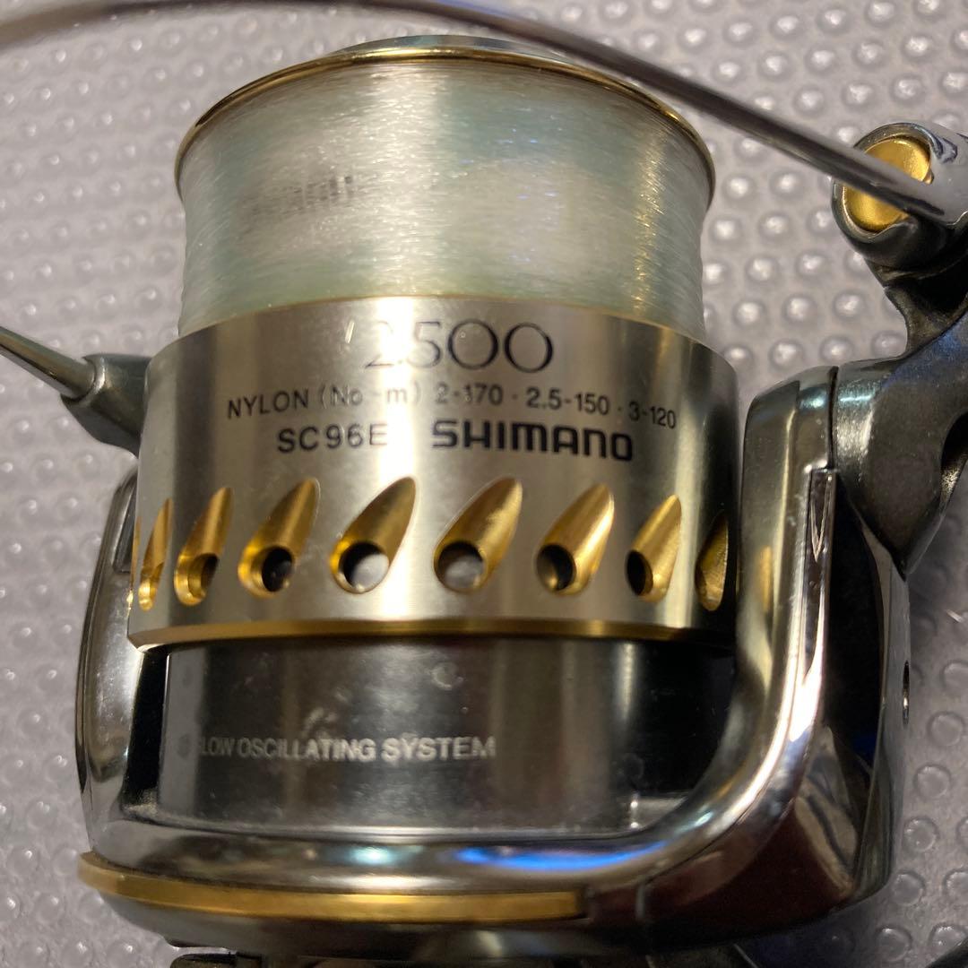 シマノ　04ステラ2500