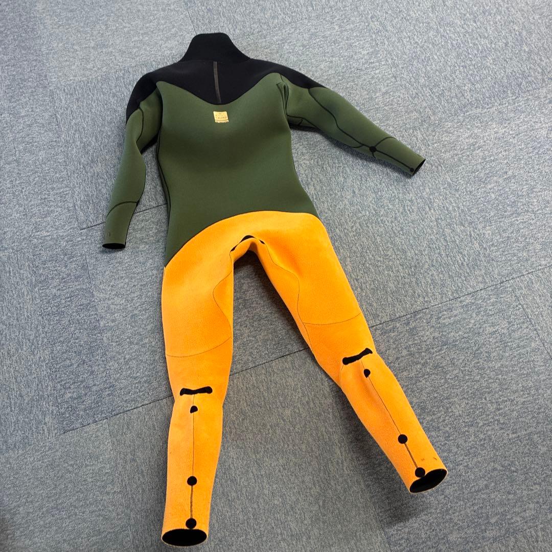 4Ｄウエットスーツ