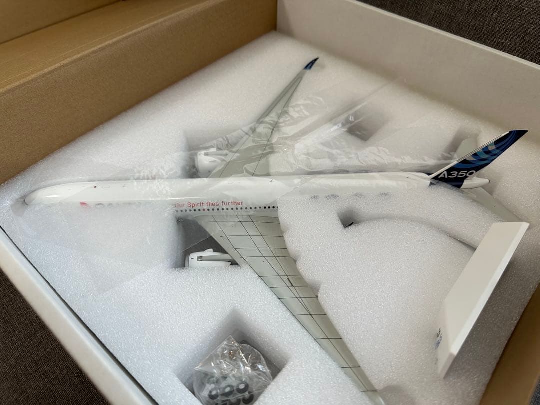 航空機・ヘリコプター JC WINGS 1/200 A350-1000 QANTAS