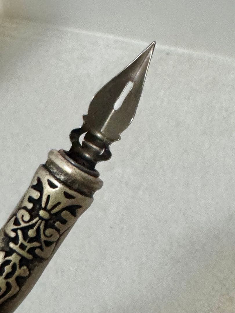 シルバー高級ハンドメイド　フルール・ド・リス ペンとインクポット シルバー万年筆