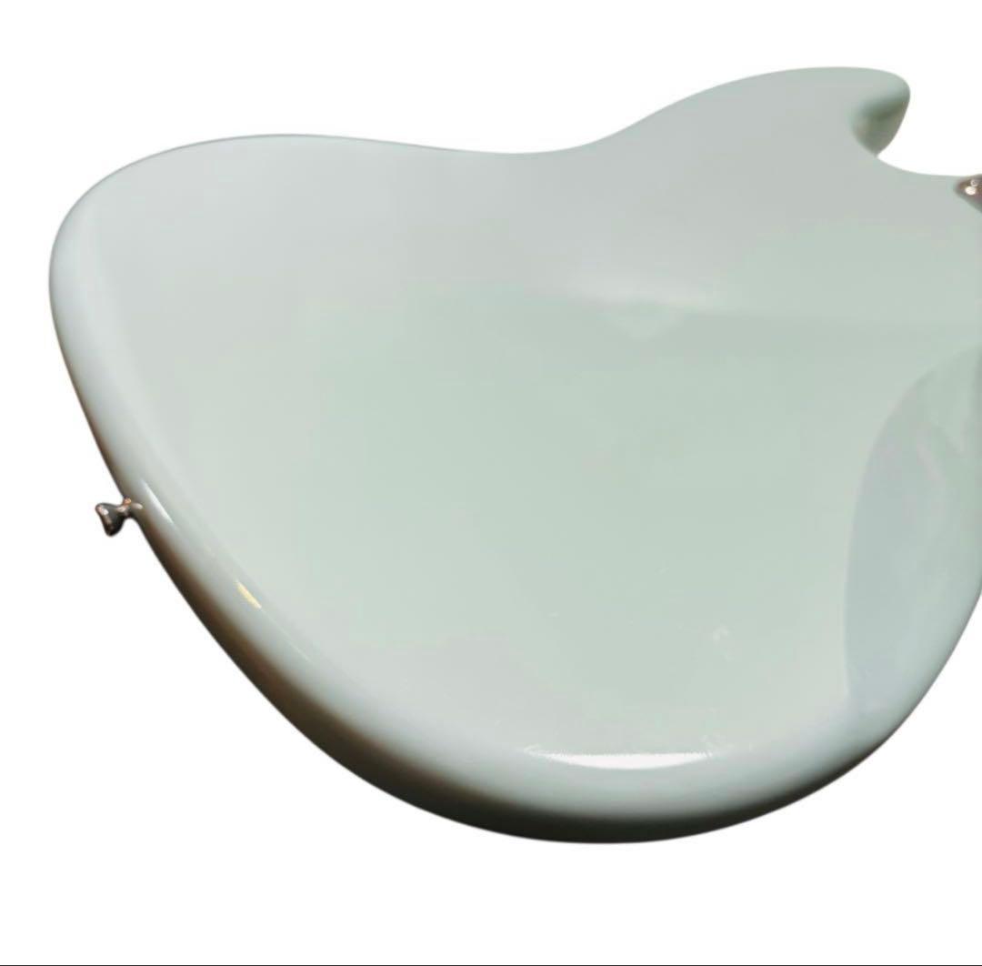 EDWARDS エレキベース