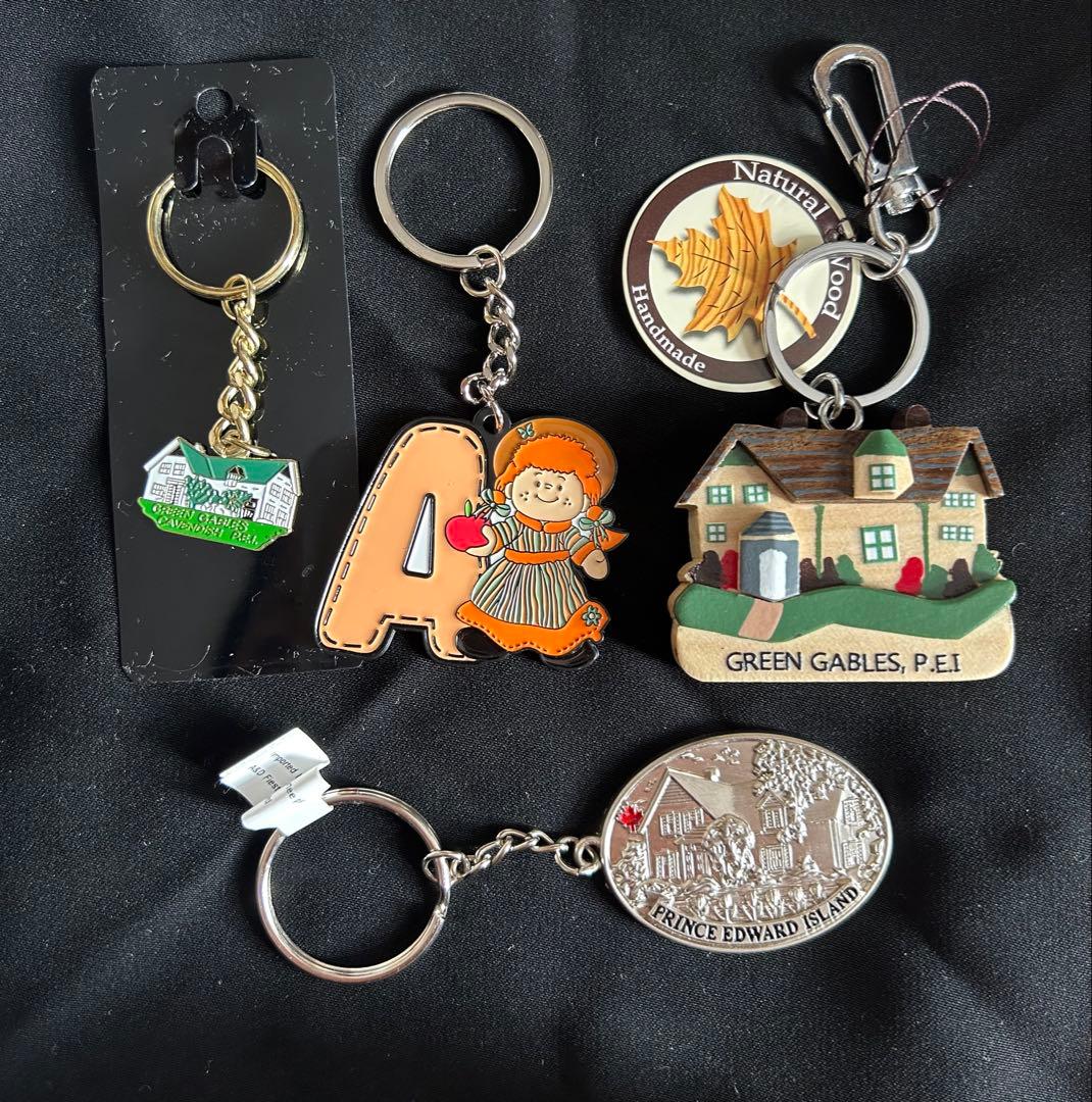 リリー　マグネット、ピン、キーチェーン　まとめ15点