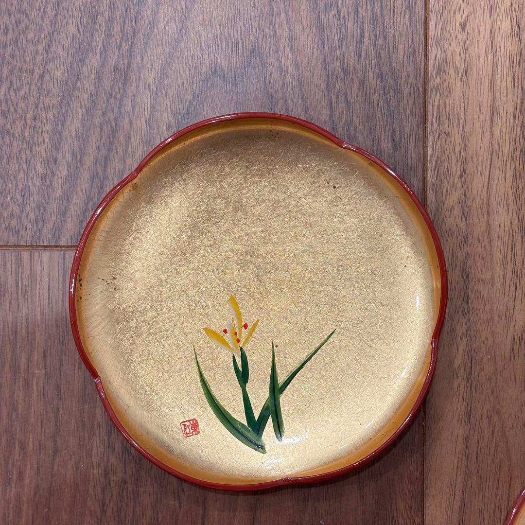 漆器 梅型銘々皿 5枚セット 13cm 金地 花蒔絵 朱印あり／和皿／菓子皿