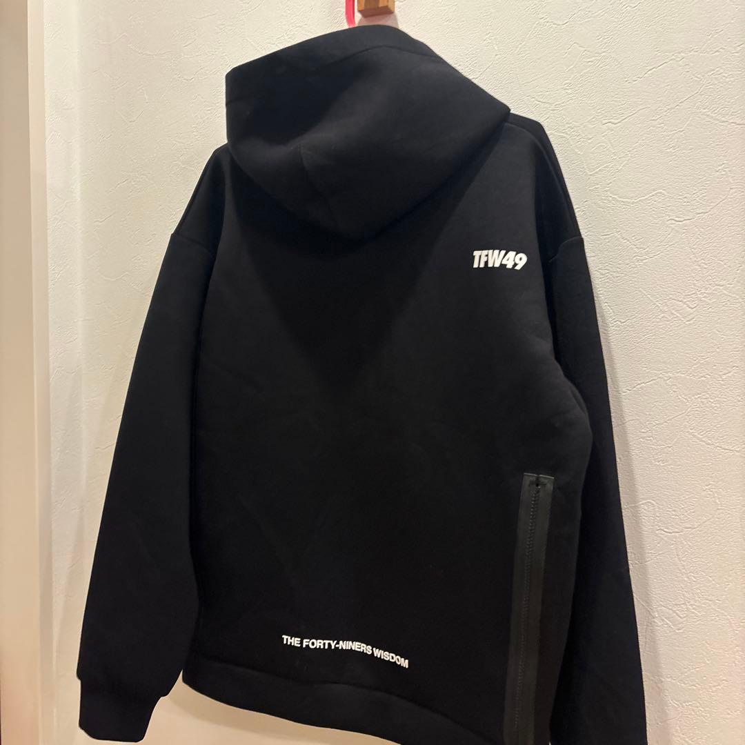 ダンボールフーディーパーカー　ブラック