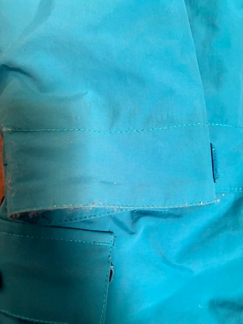 BURTON 子供用スノーボードウェア 4T