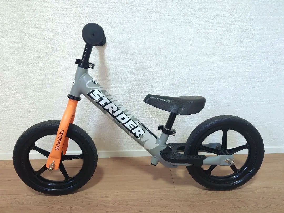 STRIDER〈限定〉神山隆二モデル 12インチ グレー/オレンジ