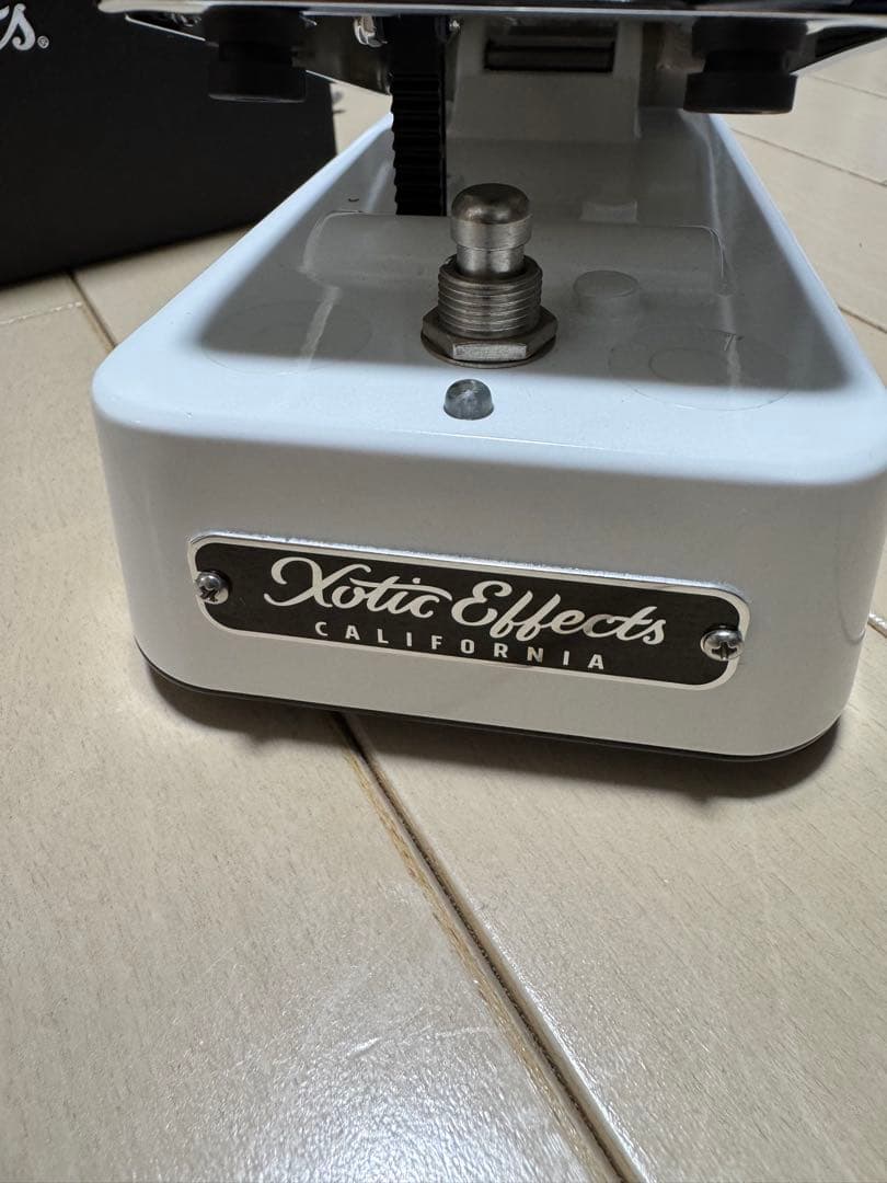 早いもの勝ち！Xotic エキゾチック エフェクターワウペダル Wah XW-1