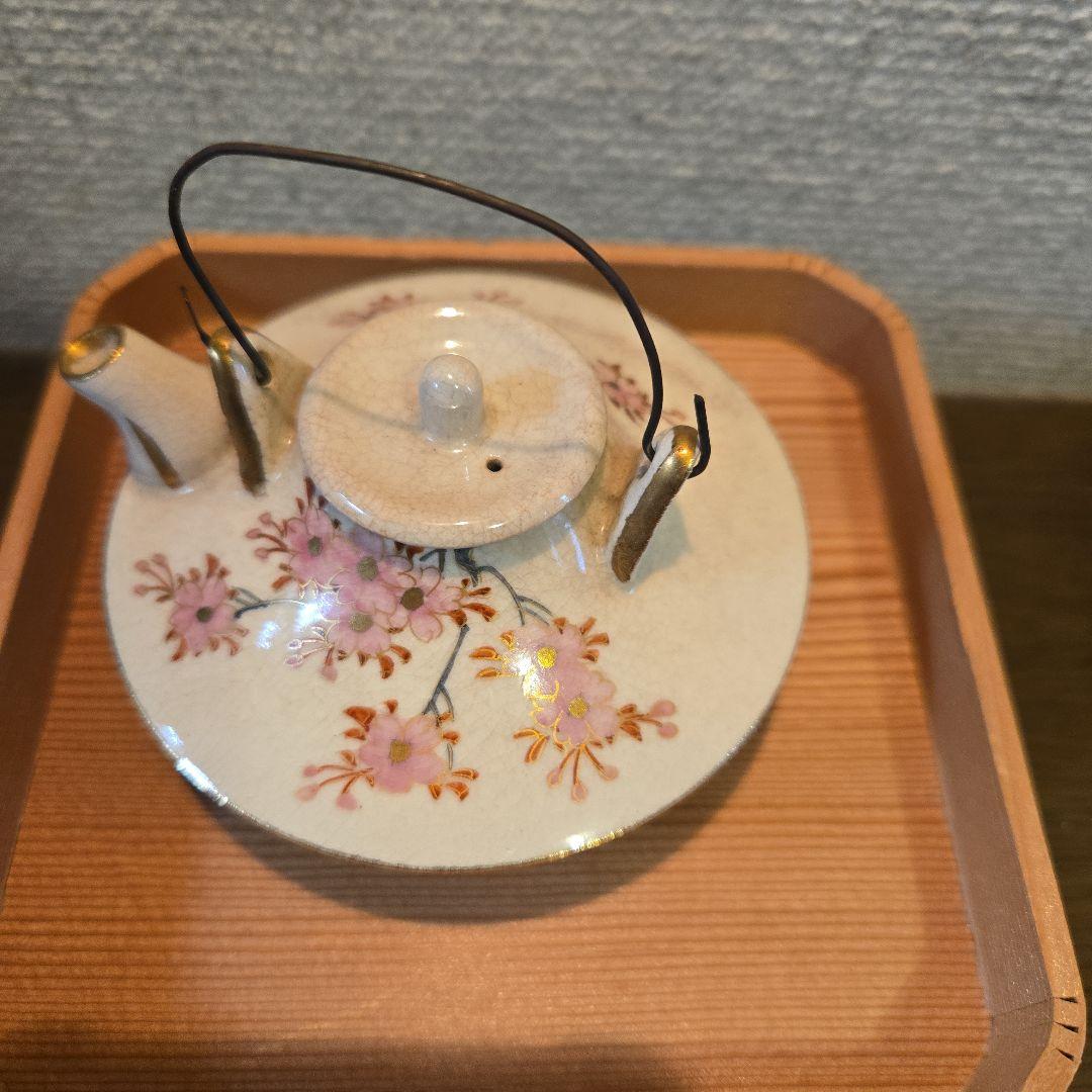 アンティーク薩摩焼？ 雛道具?小さな酒器 桜