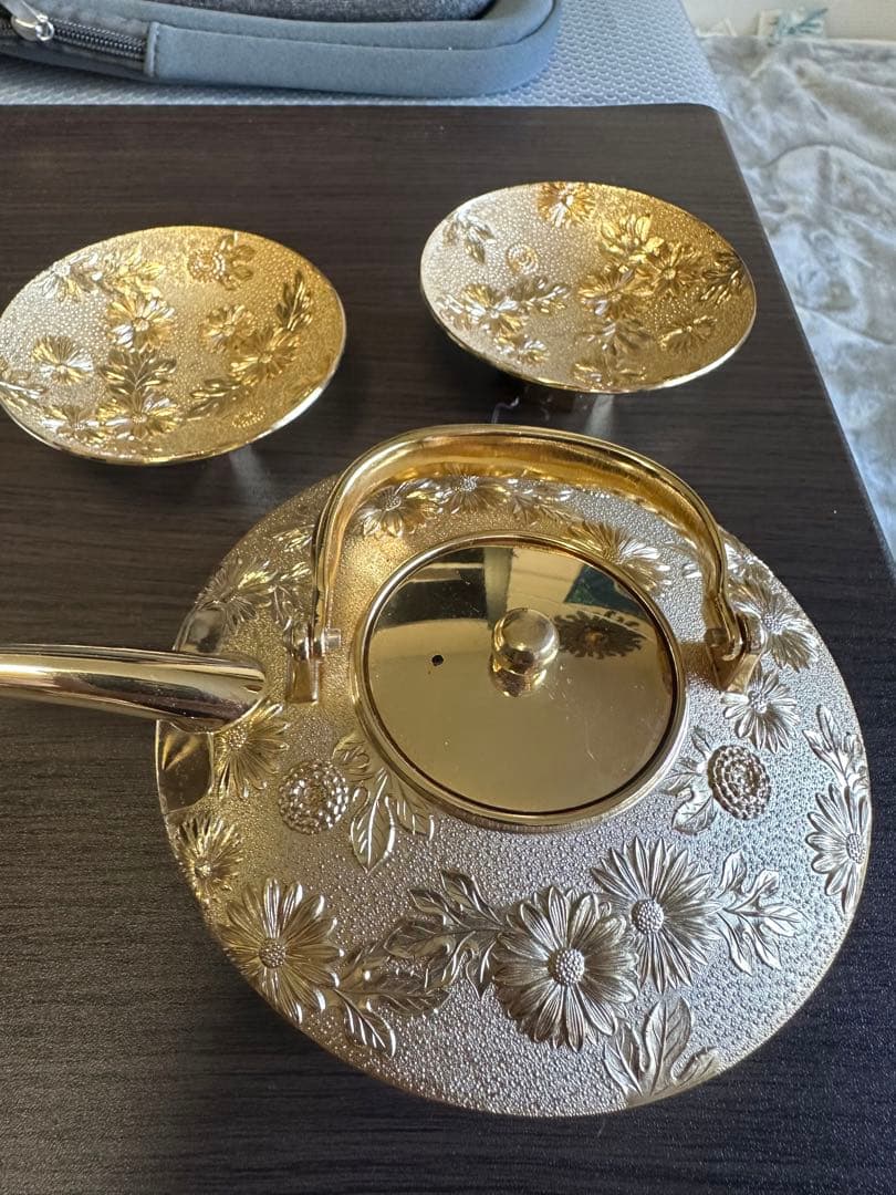 金の屠蘇器セット　金メッキ　銚子　盃　骨董品　アンティーク　お屠蘇　屠蘇器