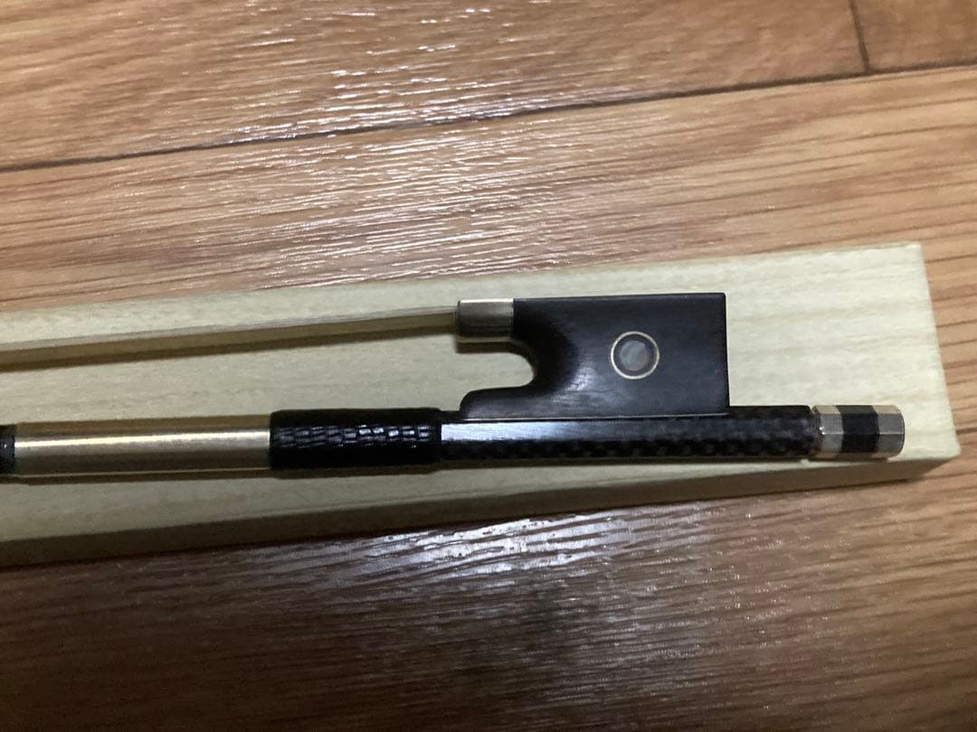  Edler カーボン バイオリン弓 4/4用