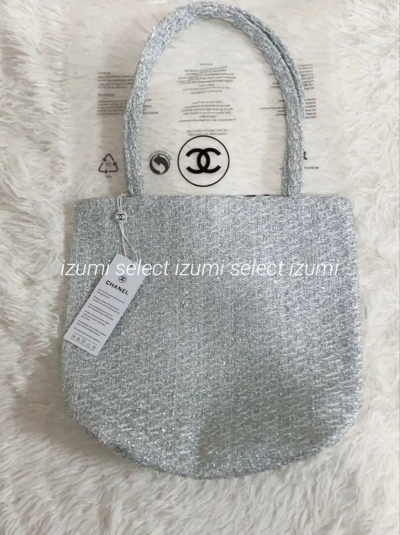 新品非売品　CHANELノベルティ　ビューティーノベルティバッグ　スパンコール