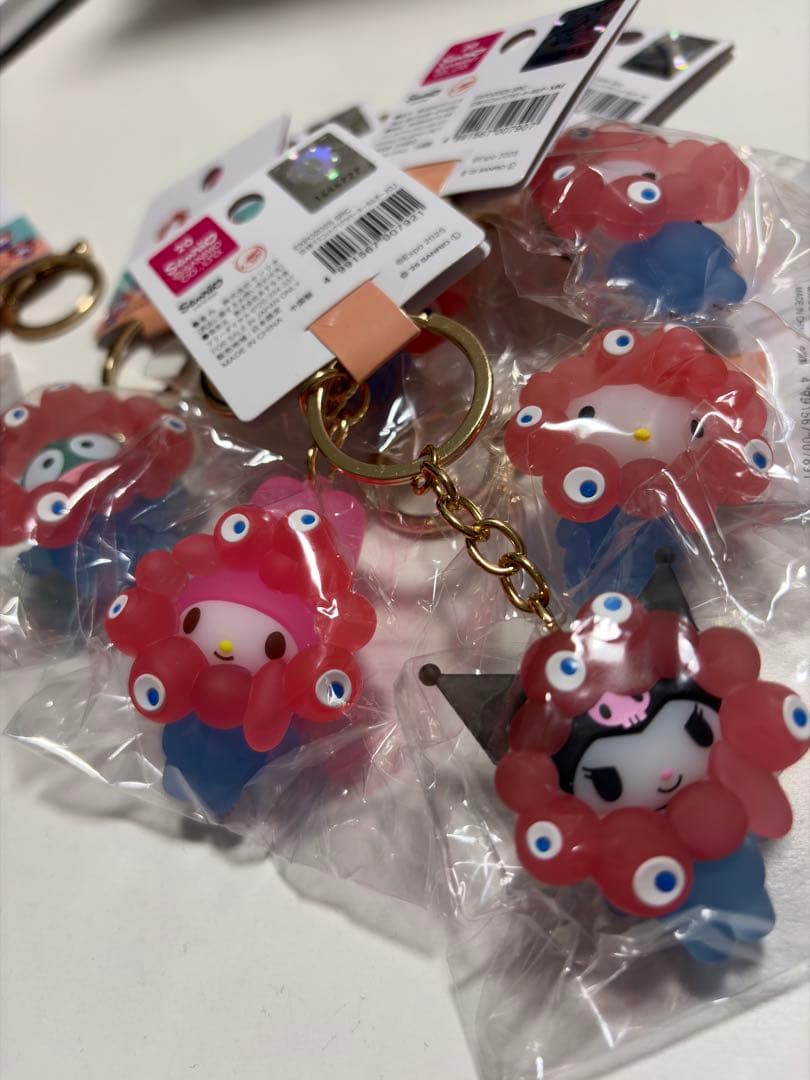 サンリオ ミャクミャク なりきりマスコットキーホルダー クリア7点コンプリート