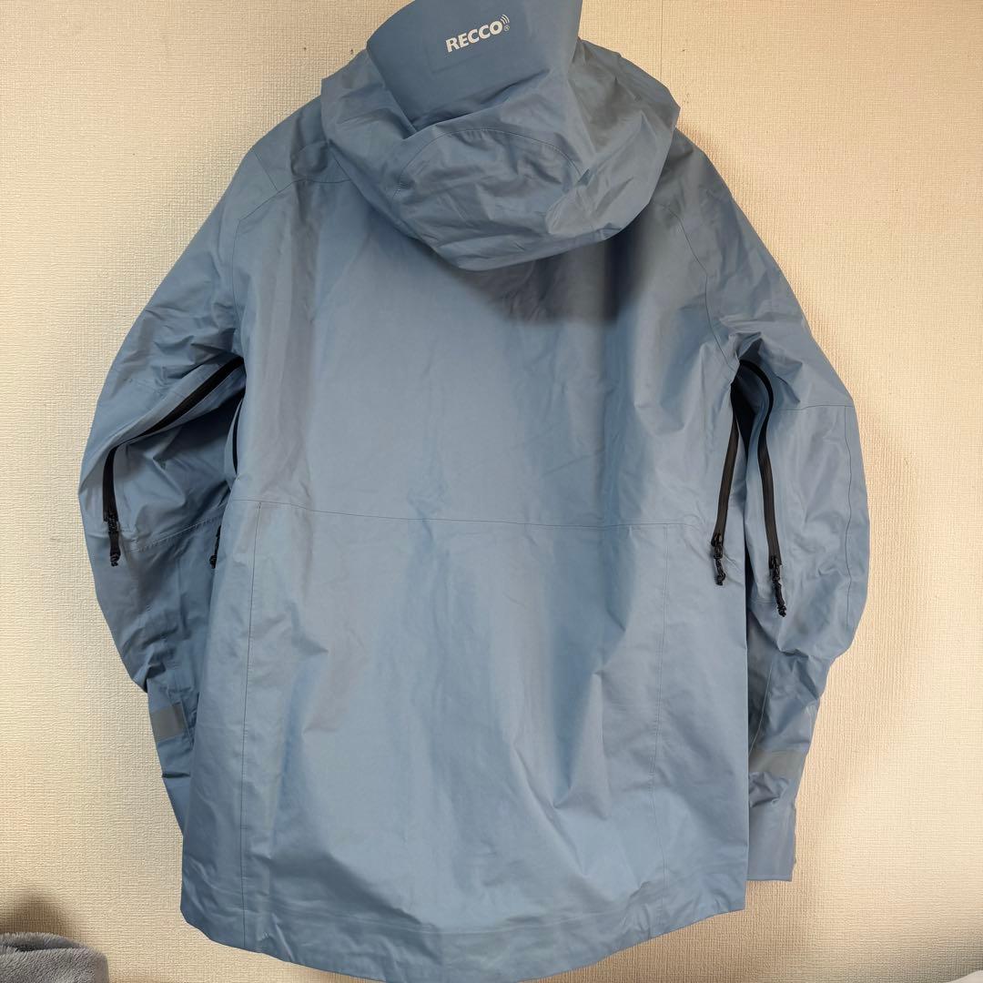 新品未使用　タグ付　Burton akタスク GORE-TEX PRO 3L