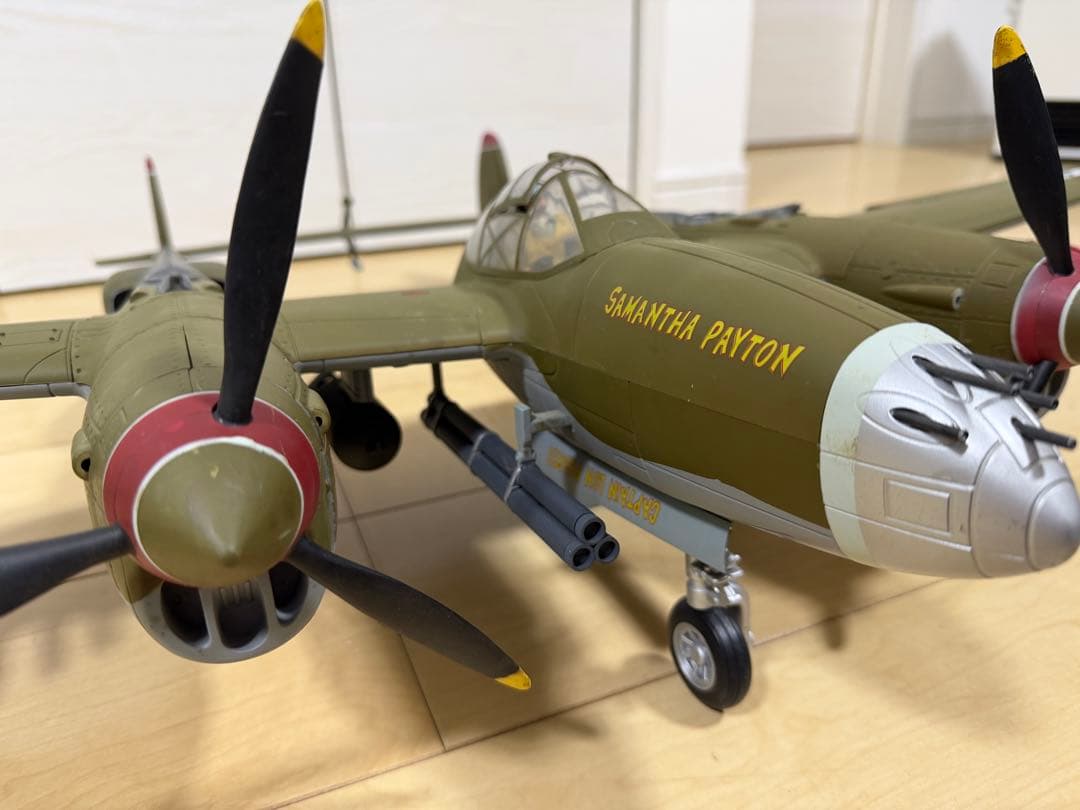【希少】センチュリートイズ 1/18 アメリカ陸軍 P-38J ライトニング
