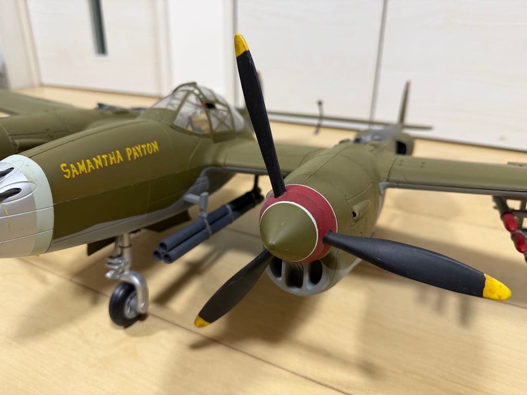 【希少】センチュリートイズ 1/18 アメリカ陸軍 P-38J ライトニング