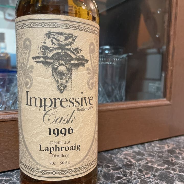 ウイスキー Impressive cask laphroaig