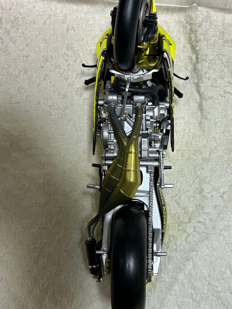 ミニチャンプス1/12Honda NSR 500 バレンチッーロッシ