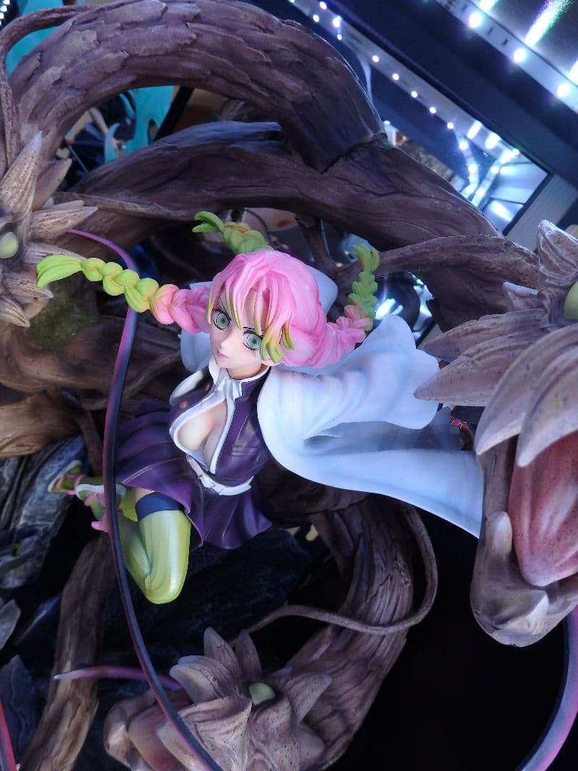 鬼滅の刃 　甘露寺蜜璃 恋柱 　フィギュア ガレージキット