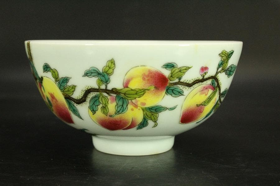 中国美術 色絵 桃蝙蝠 碗(A798)