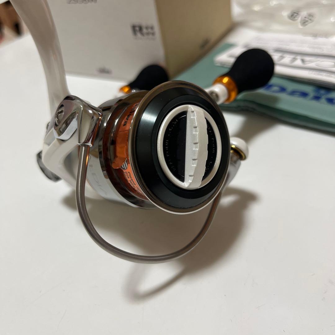未使用品　DAIWA 09カルディア2506W ダブルハンドル ダイワ