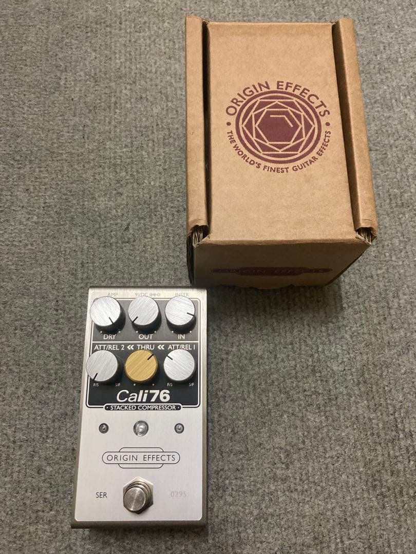 ギター ORIGIN EFFECTS Cali76 Stacked Compressor