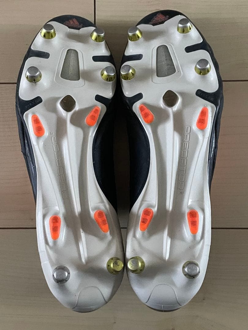 アディダスサッカースパイクプレデターアディパワーTRX SG オレンジ色黒