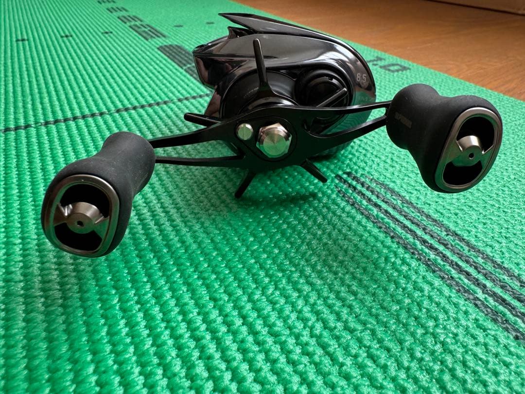 ダイワ ベイトリール 25IM Z TW 100XHL-C (左) アベイル