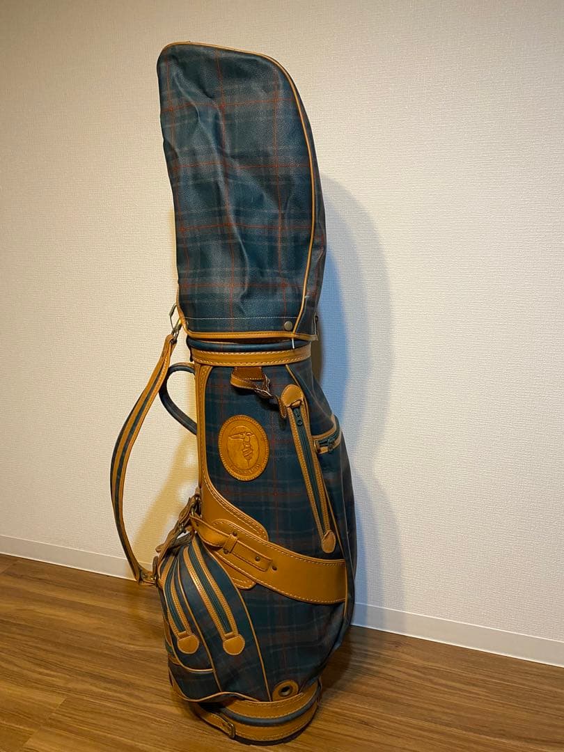 トラサルディ（TRUSSARDI）キャディバック