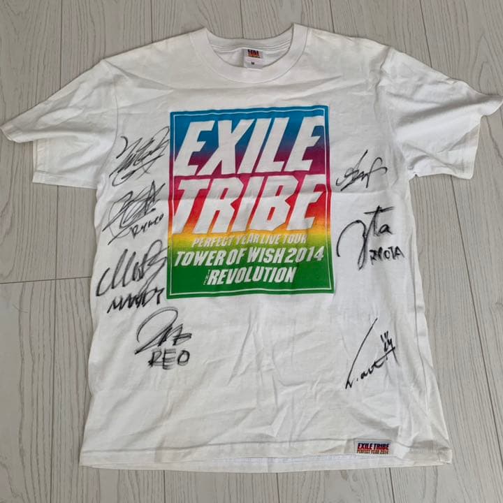 【最終値下げ】ジェネ 直筆サイン入りTシャツ