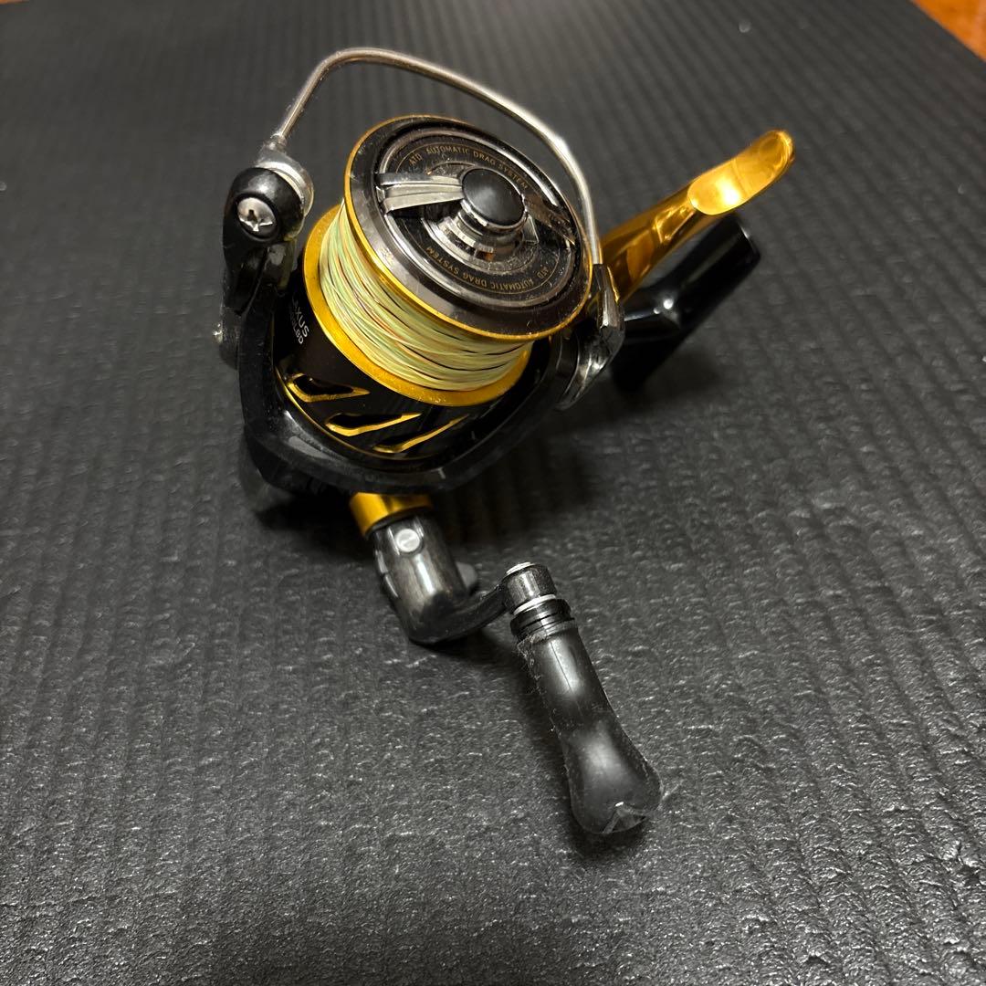 ダイワ　LAXUS3000LBD